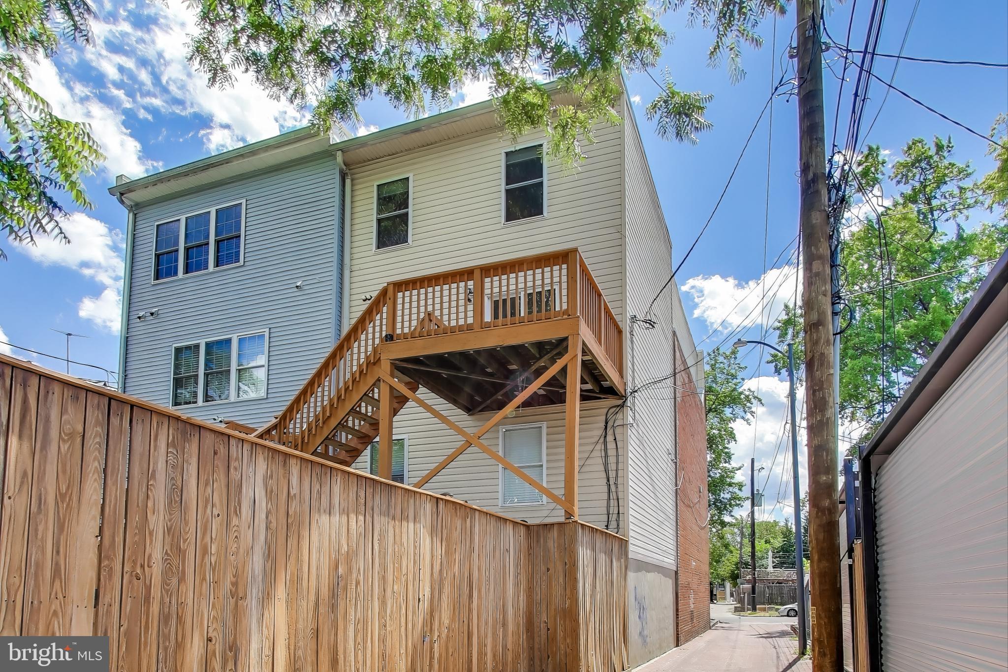 429 SHEPHERD STREET NW 1