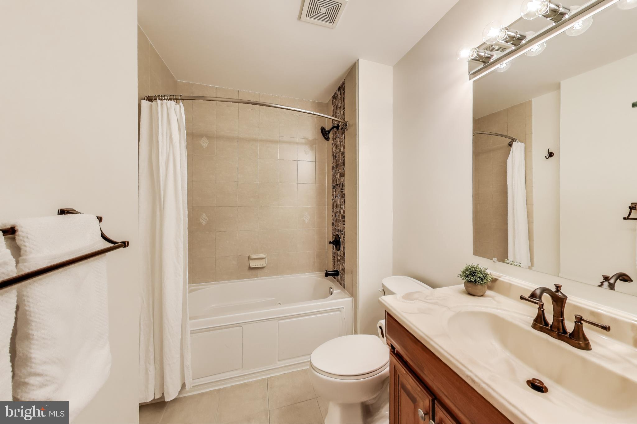 429 SHEPHERD STREET NW 1