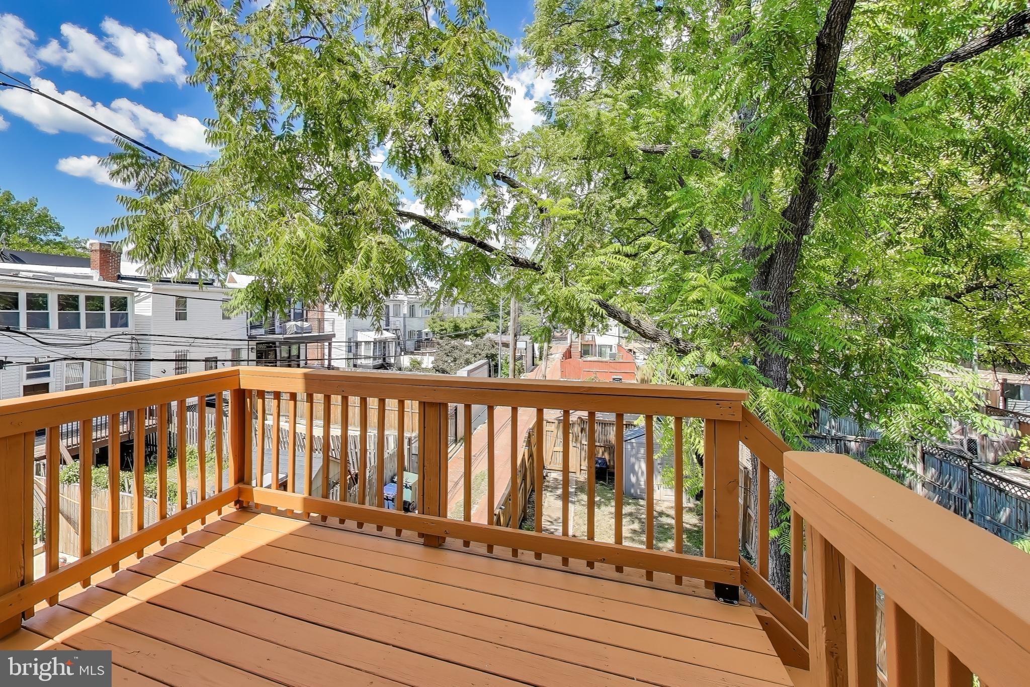 429 SHEPHERD STREET NW 1