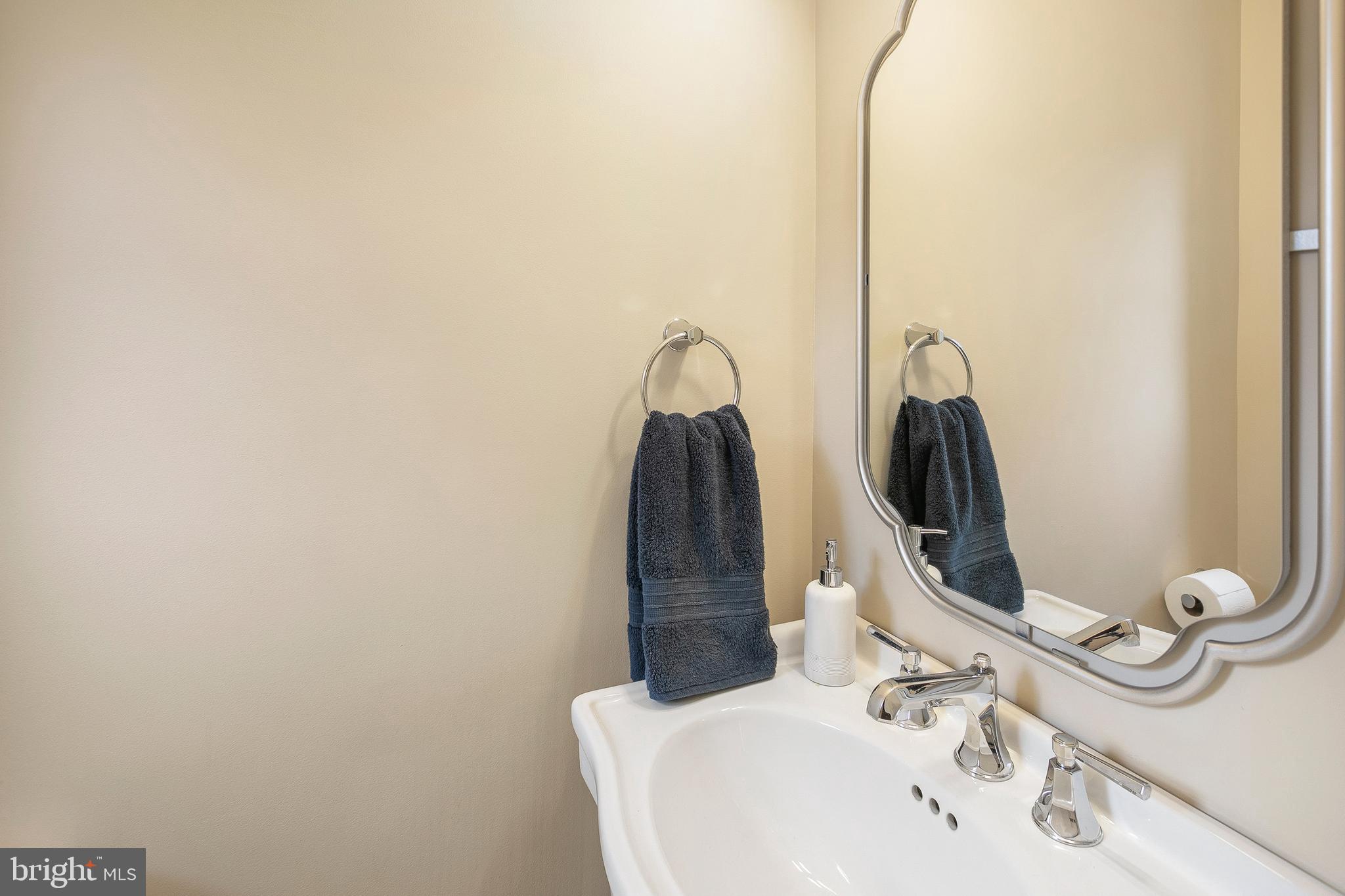 3323 RESERVOIR ROAD NW