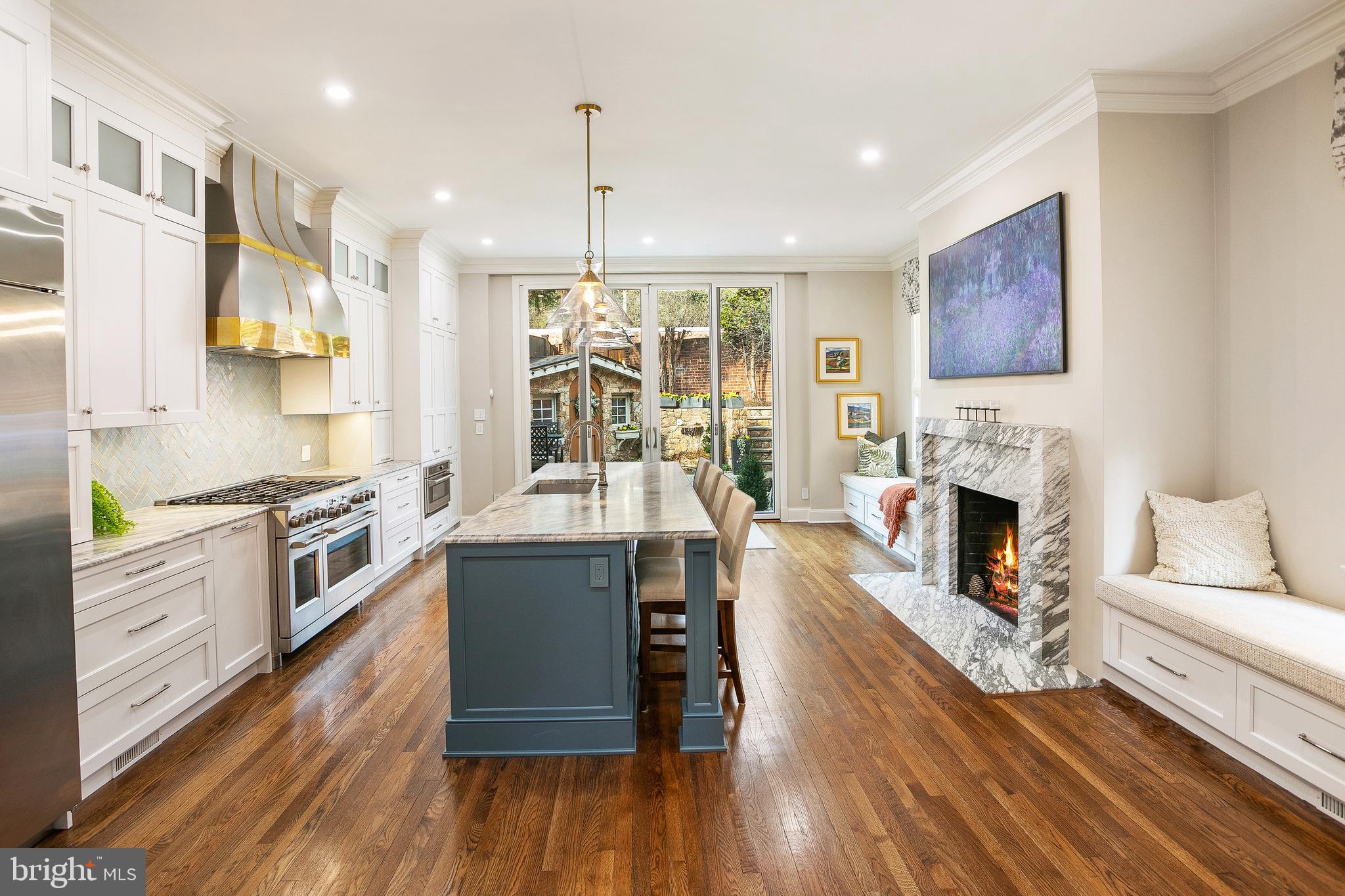 3323 RESERVOIR ROAD NW