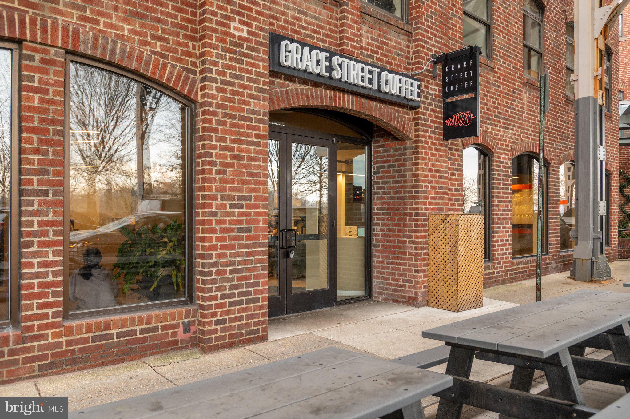 3299 K STREET NW 401