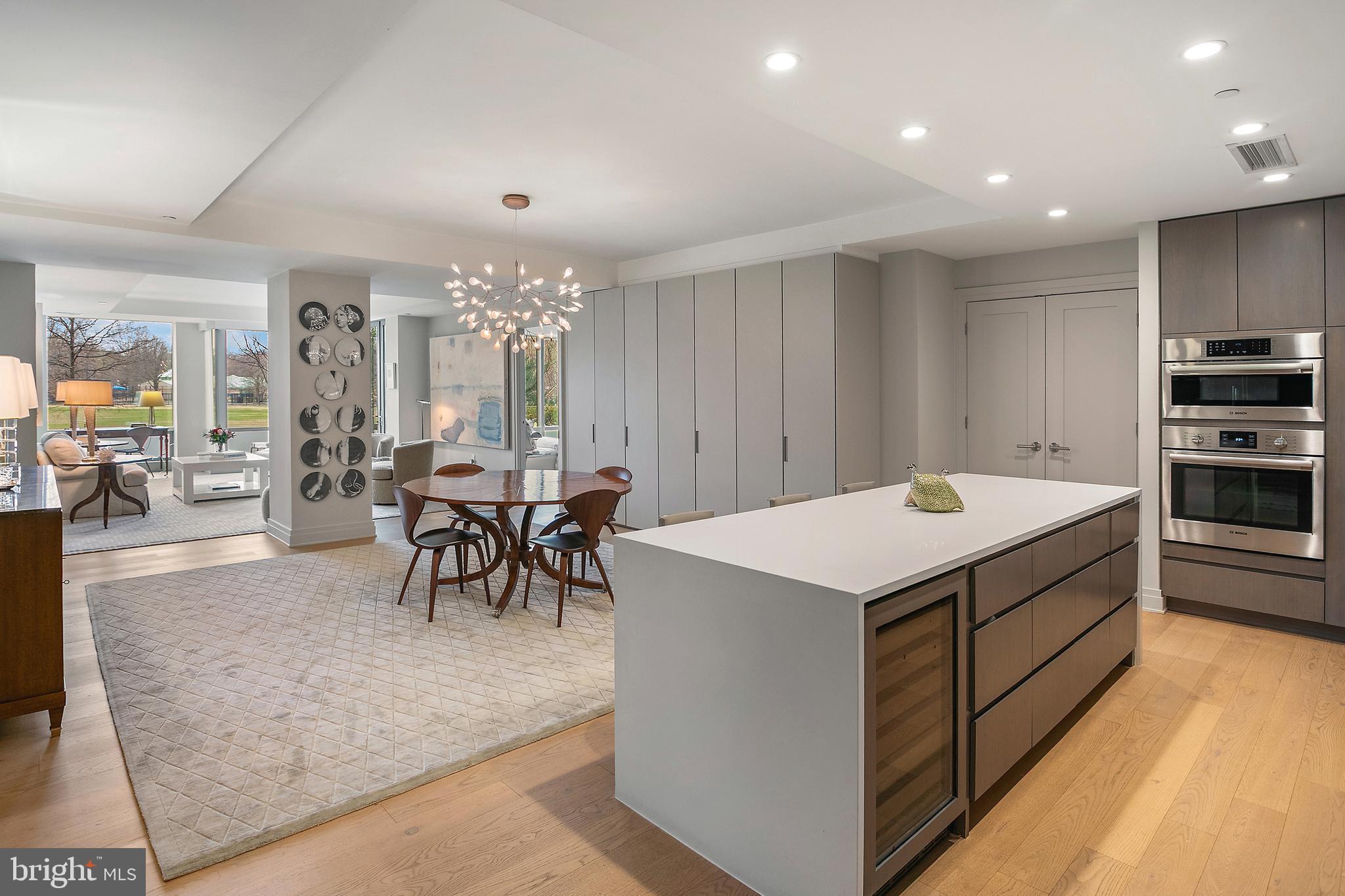 2501 M STREET NW T12