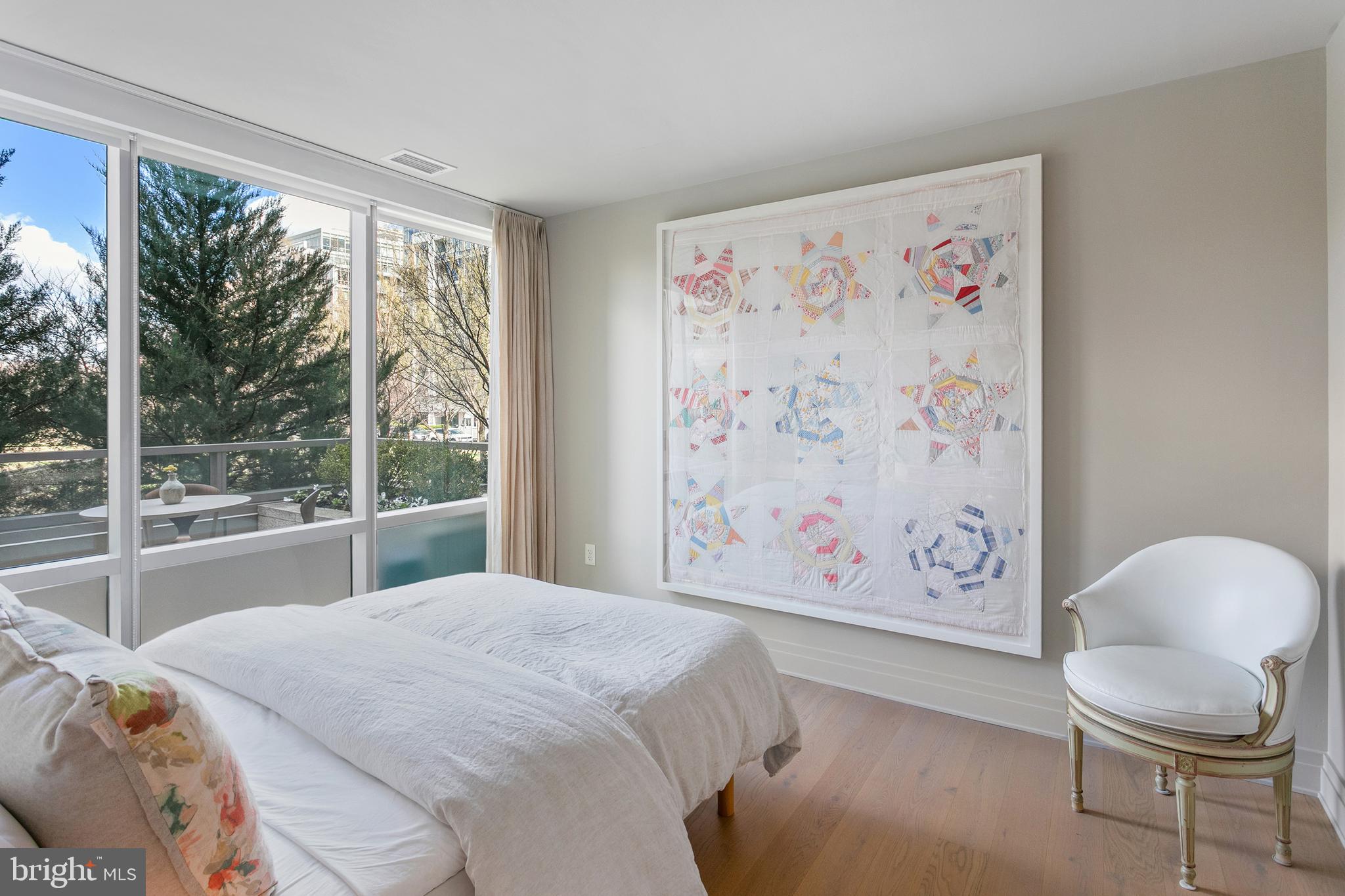 2501 M STREET NW T12