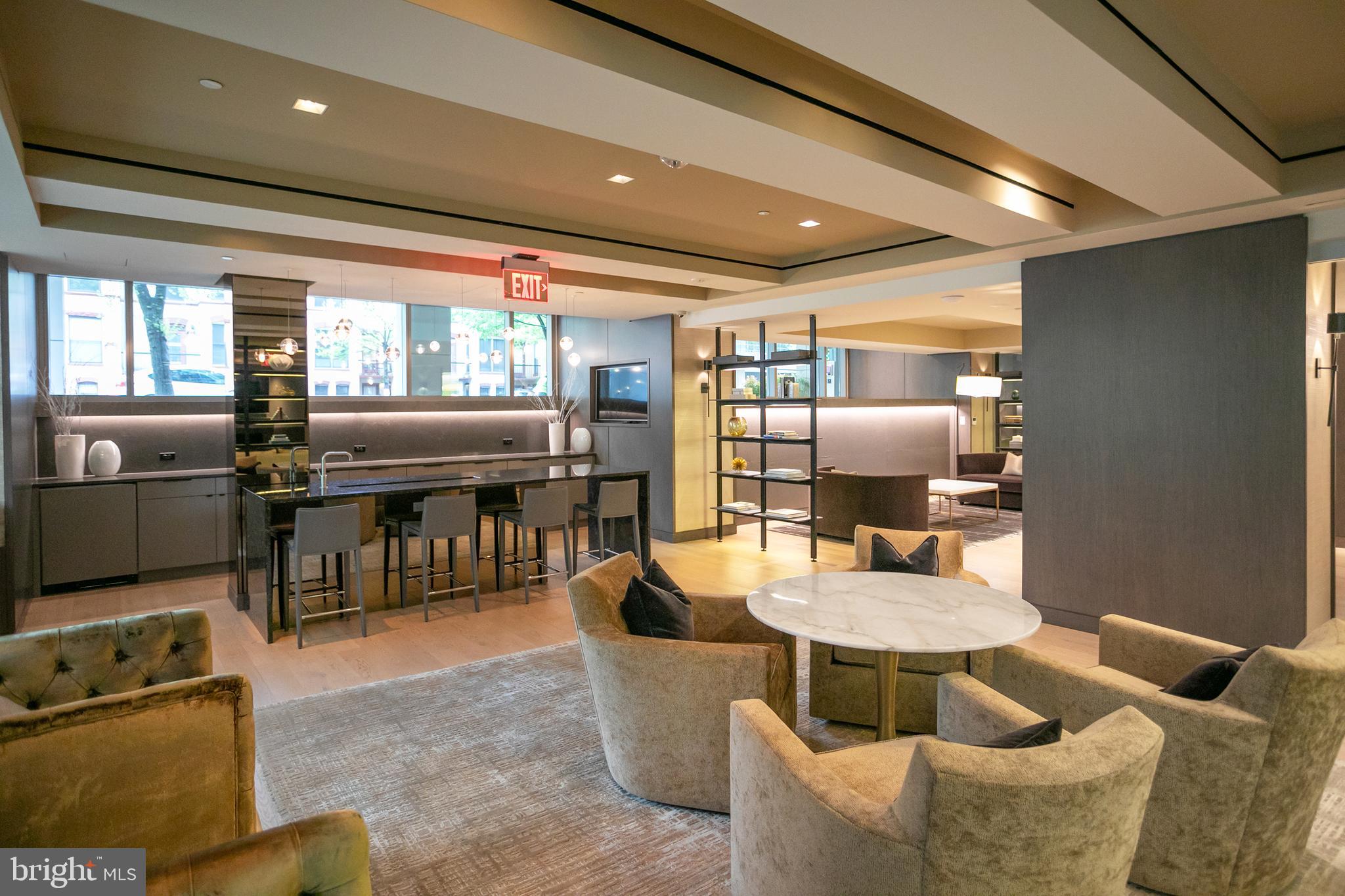 2501 M STREET NW T12