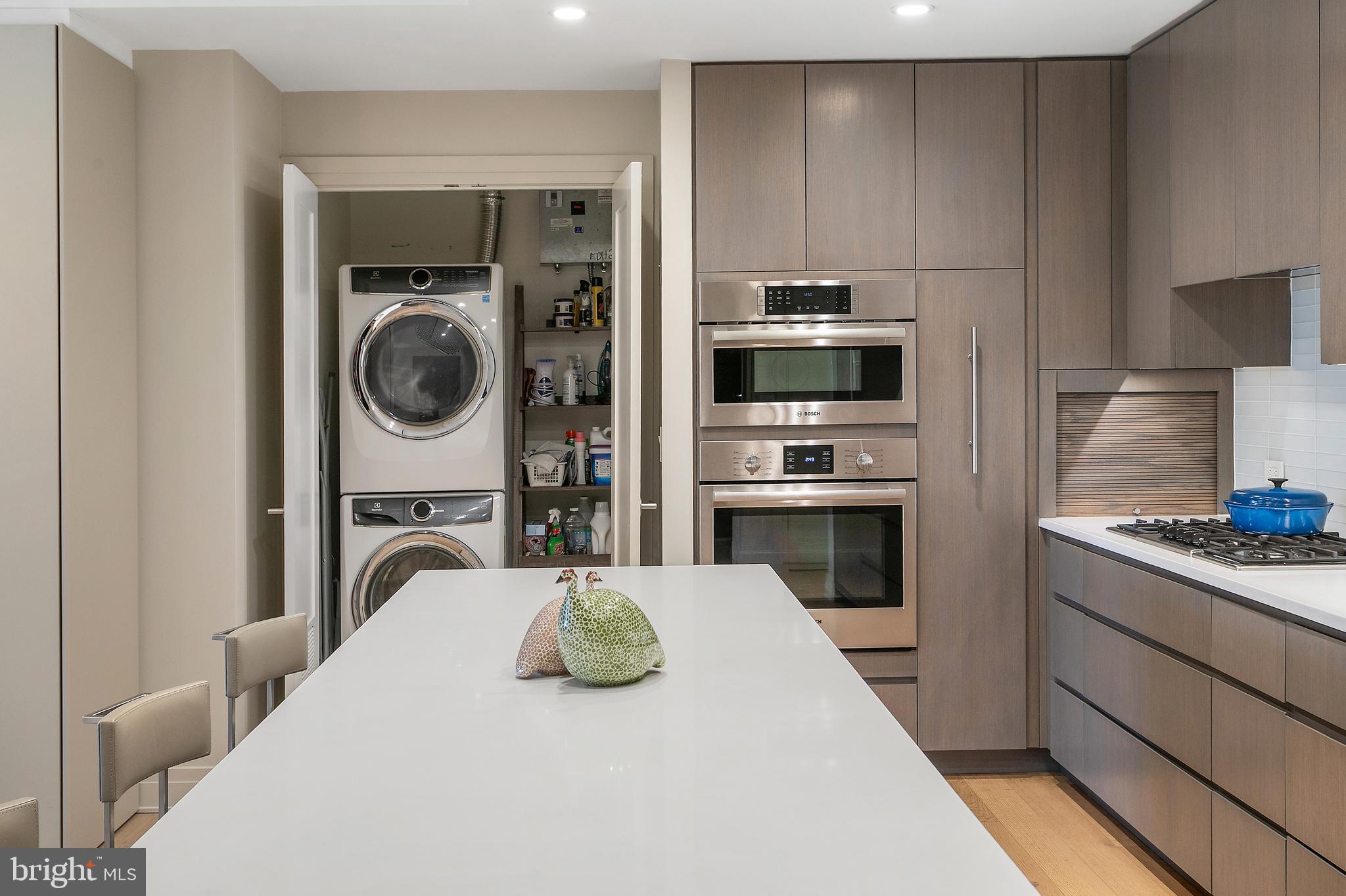 2501 M STREET NW T12