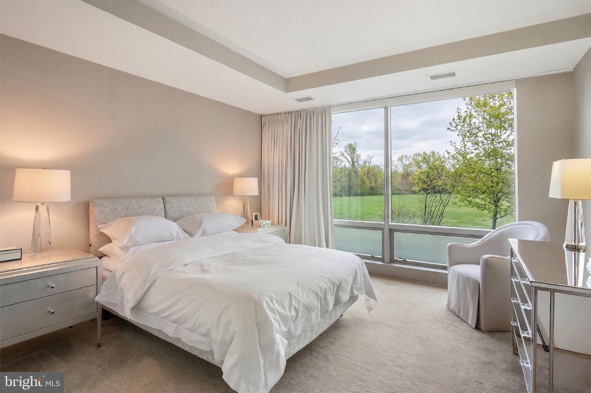 2501 M STREET NW T12