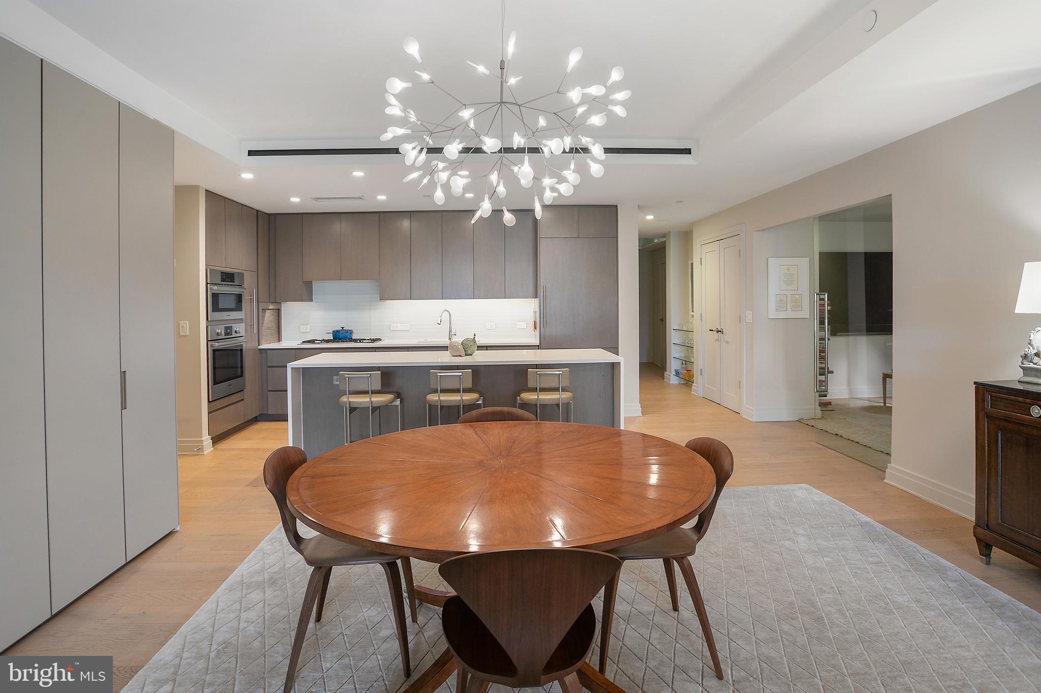 2501 M STREET NW T12