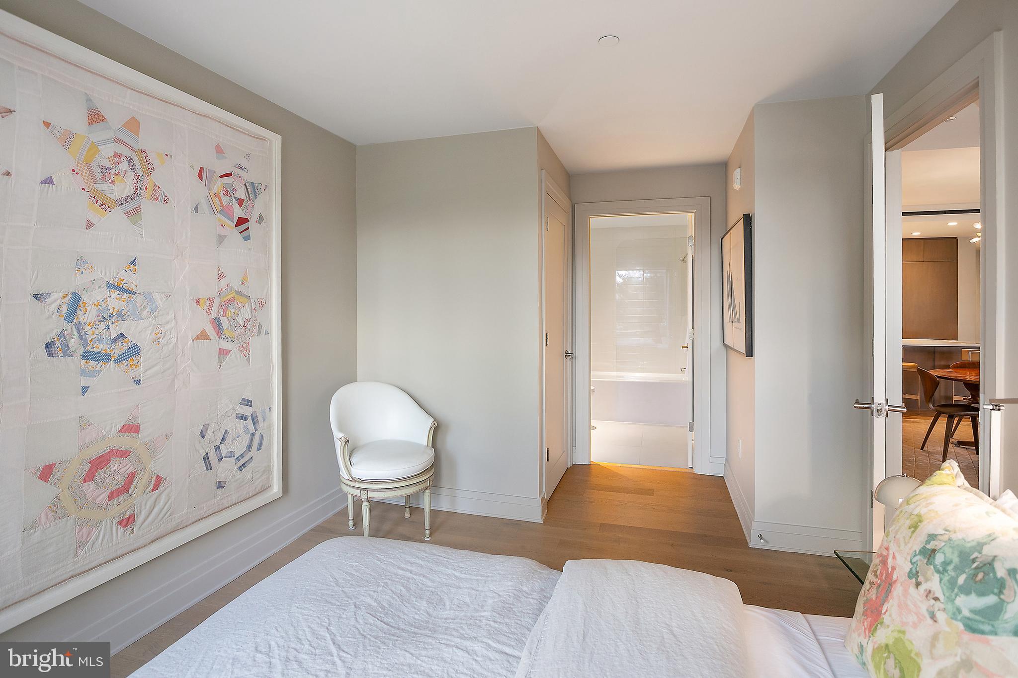 2501 M STREET NW T12