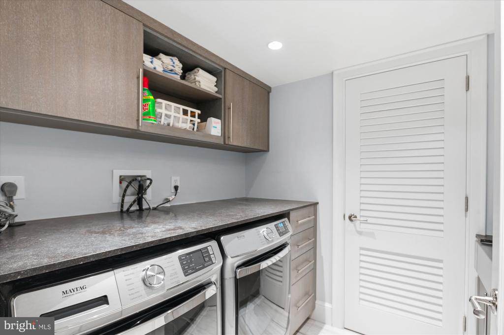 1821 KALORAMA SQUARE NW 11