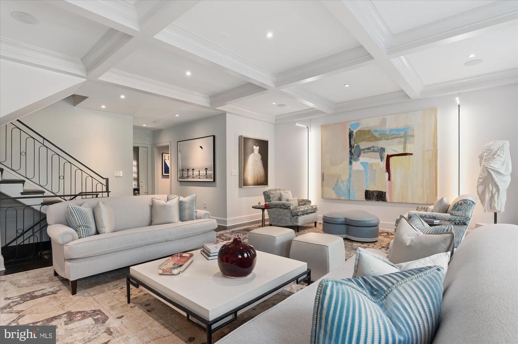 1821 KALORAMA SQUARE NW 11