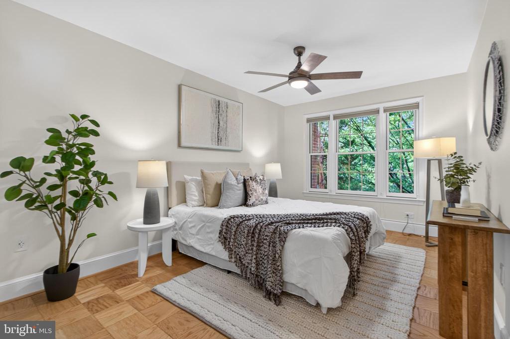 3297 SUTTON PLACE NW Unit: C