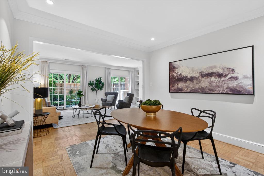 3297 SUTTON PLACE NW Unit: C
