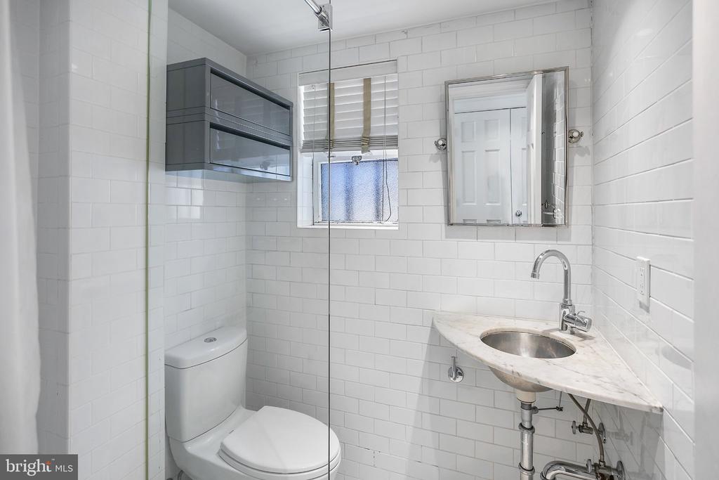 1832 CORCORAN STREET NW Unit: B