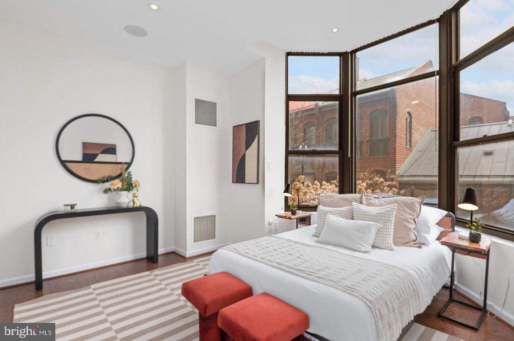 3299 K STREET NW Unit: 401