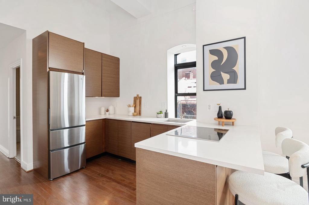 3299 K STREET NW Unit: 401