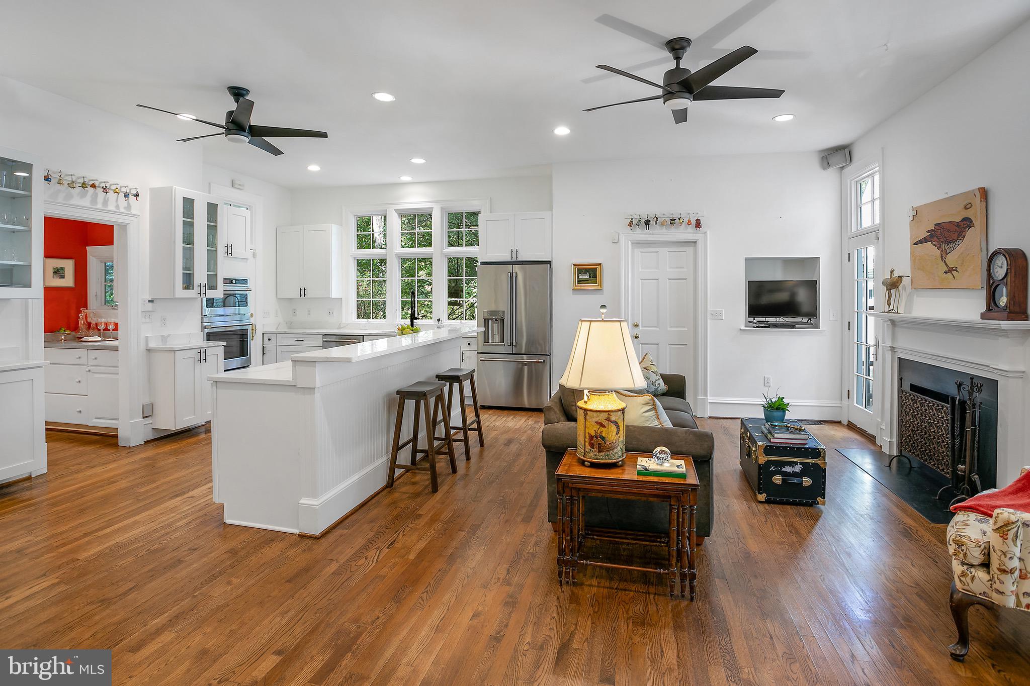 11513 Luvie COURT