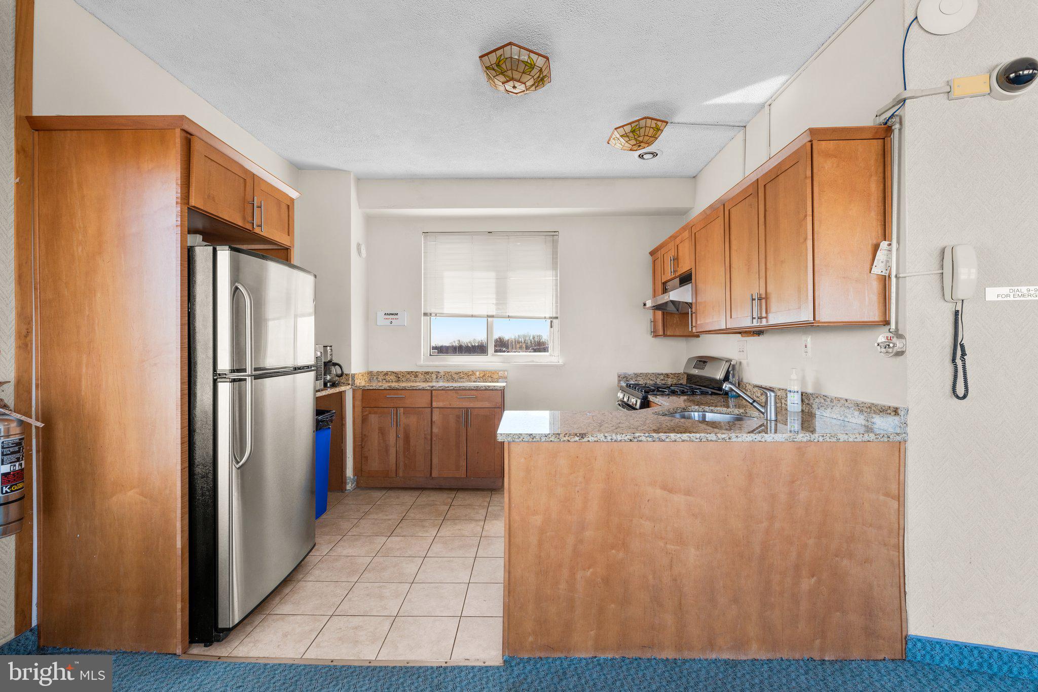 10201 Grosvenor Pl #1528