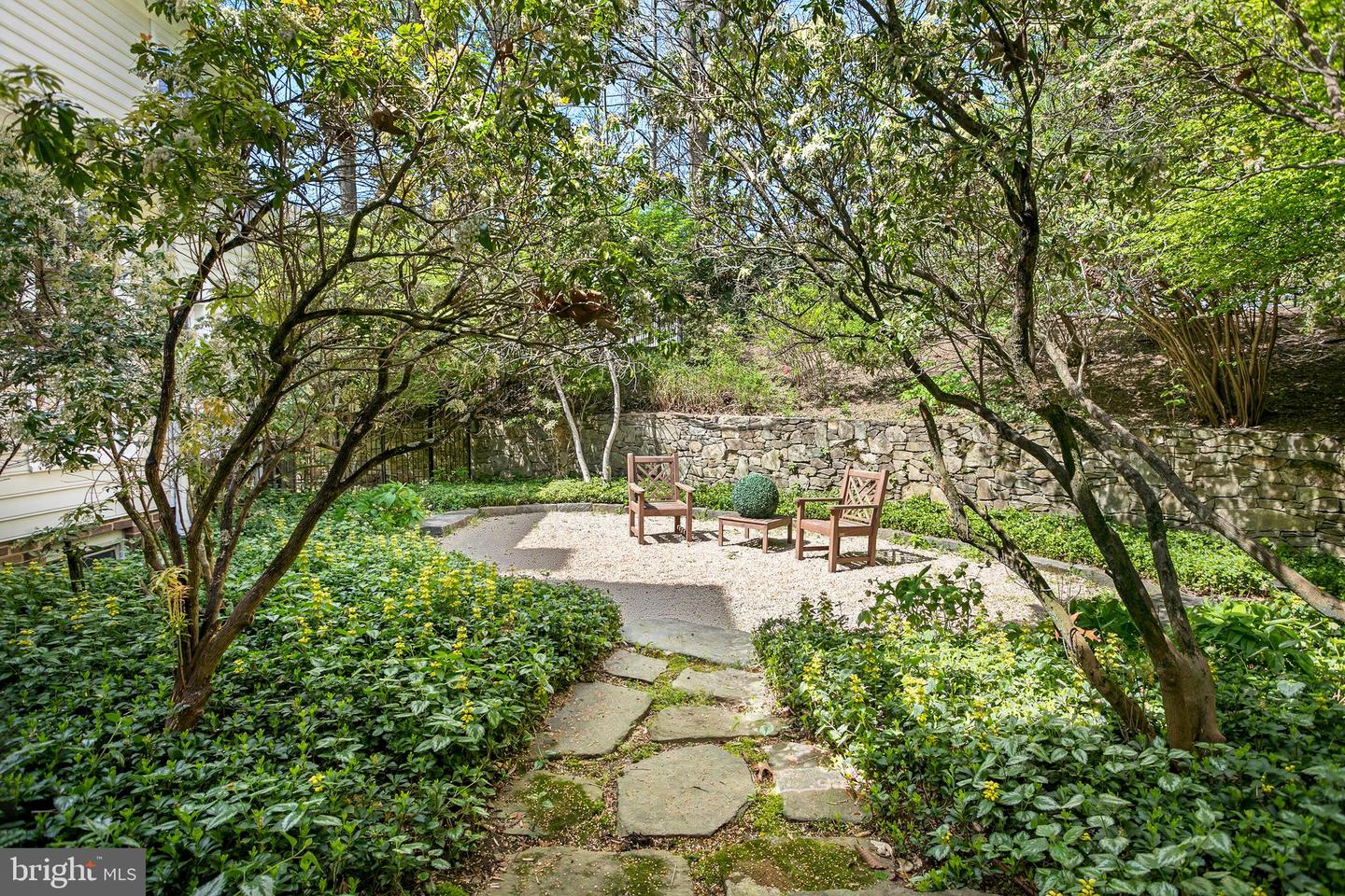 11015 Glen Rd