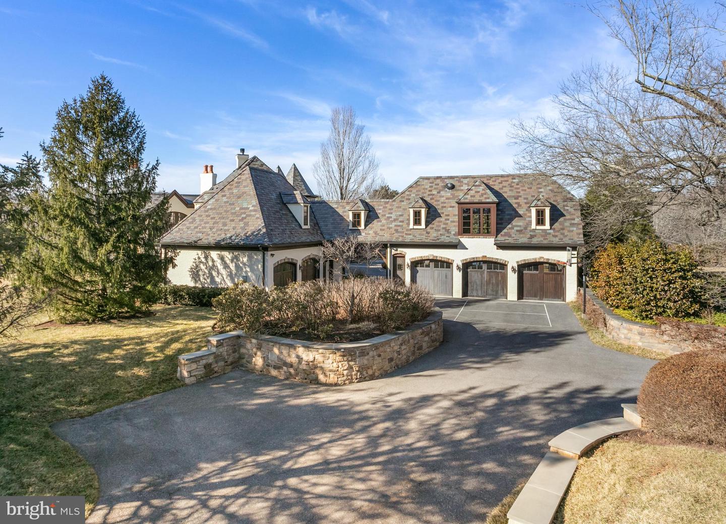 10721 Red Barn Ln
