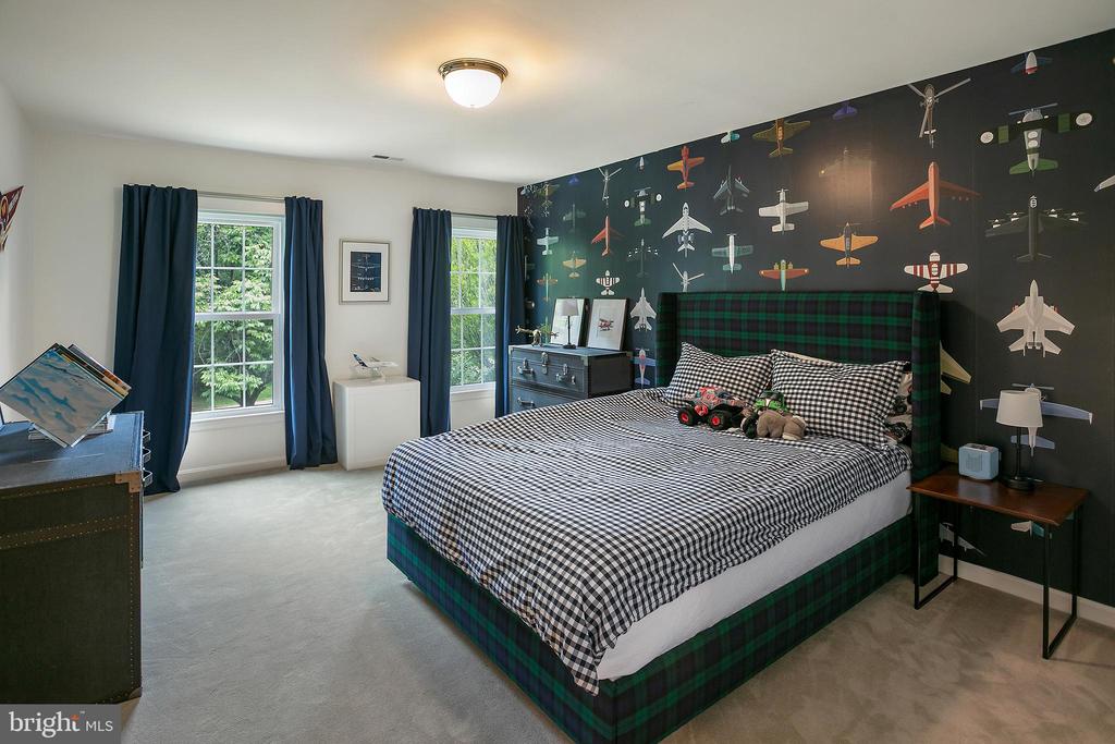 8316 COMANCHE COURT