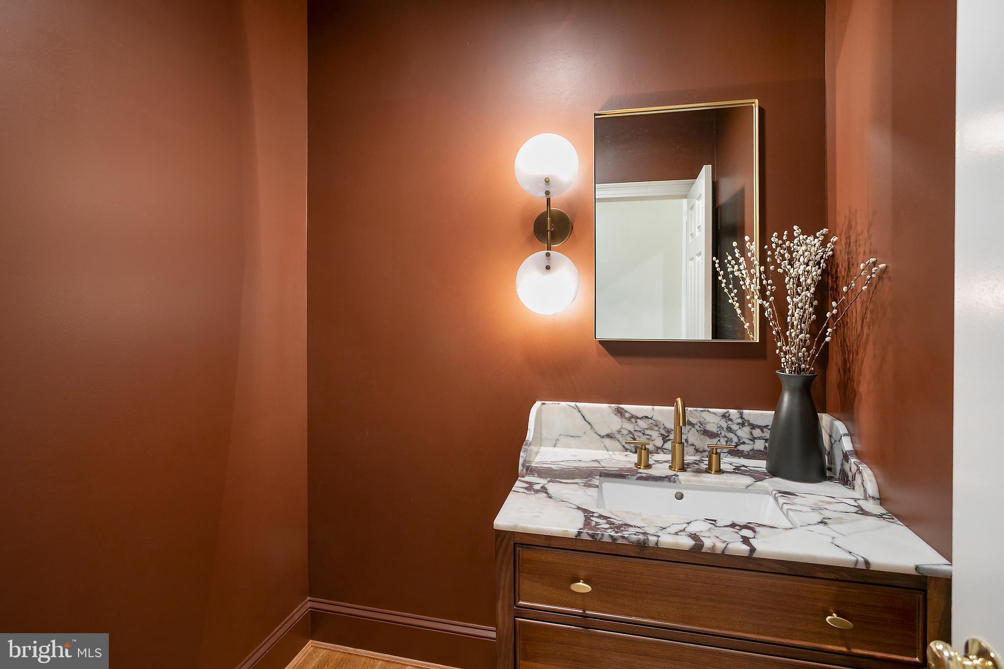 8316 COMANCHE COURT