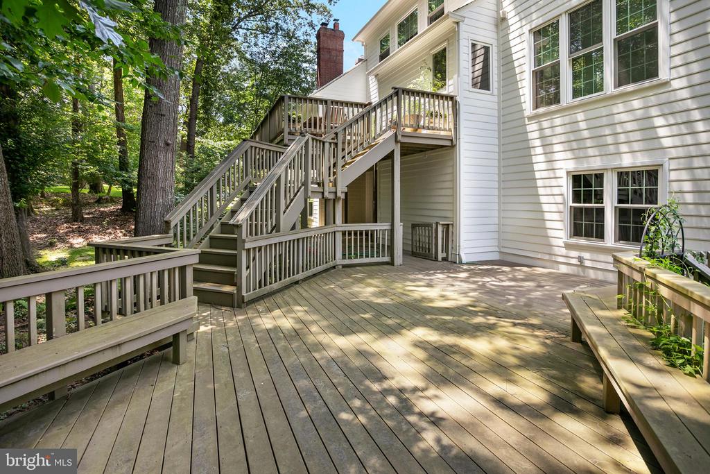 8316 COMANCHE COURT