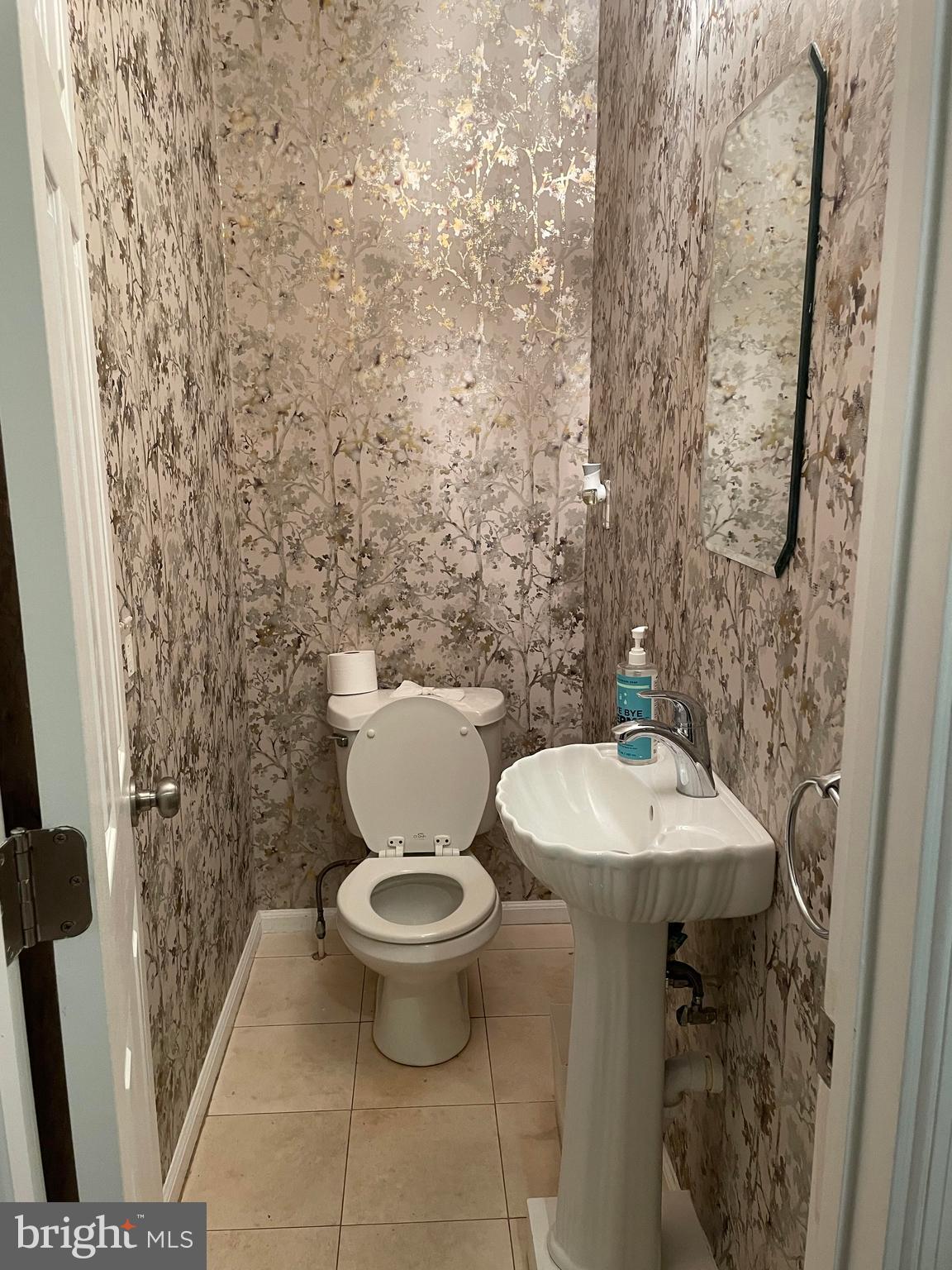 5520 WESTBARD AVENUE