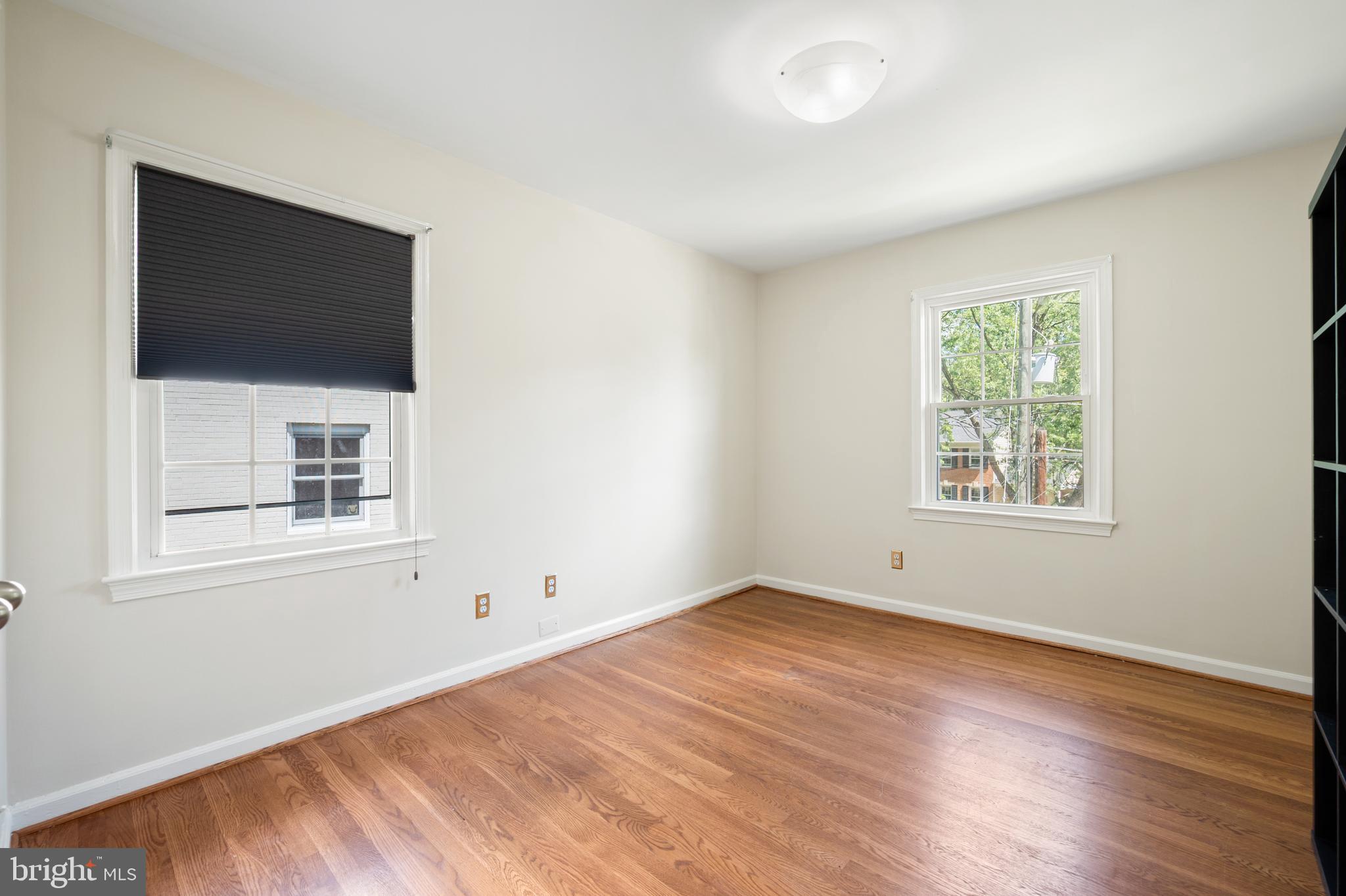 5520 WESTBARD AVENUE