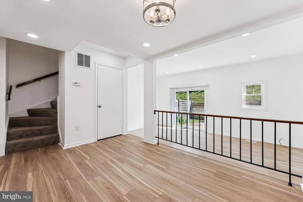 39 ORCHARD DRIVE