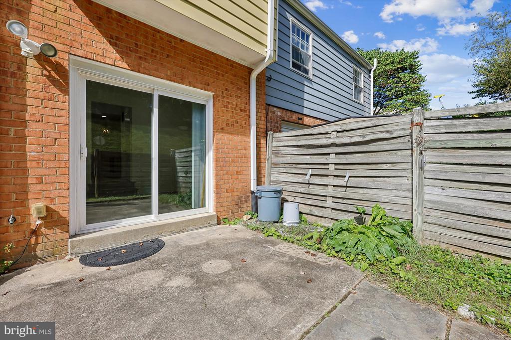 39 ORCHARD DRIVE