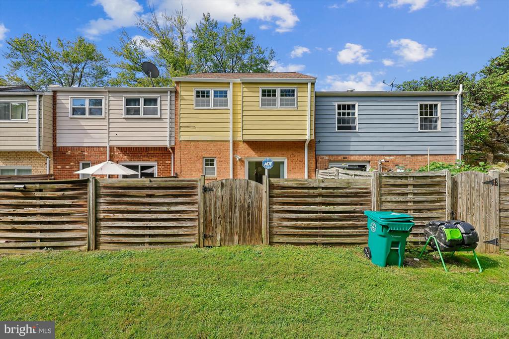39 ORCHARD DRIVE