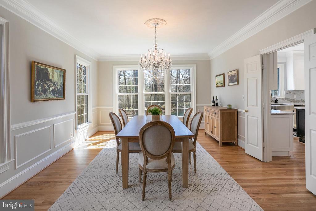 8318 COMANCHE COURT