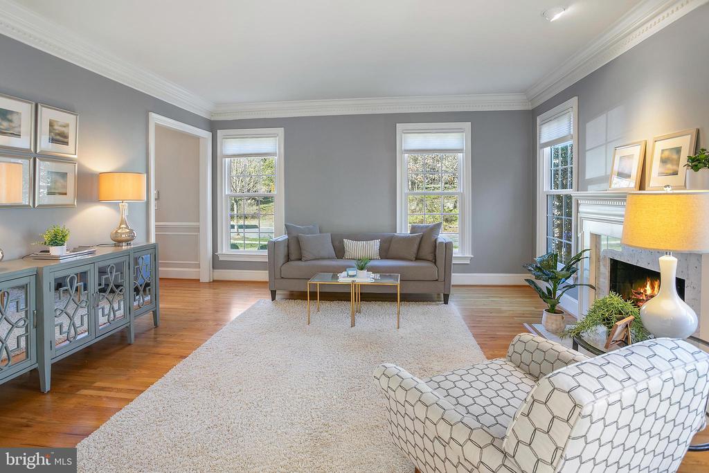 8318 COMANCHE COURT