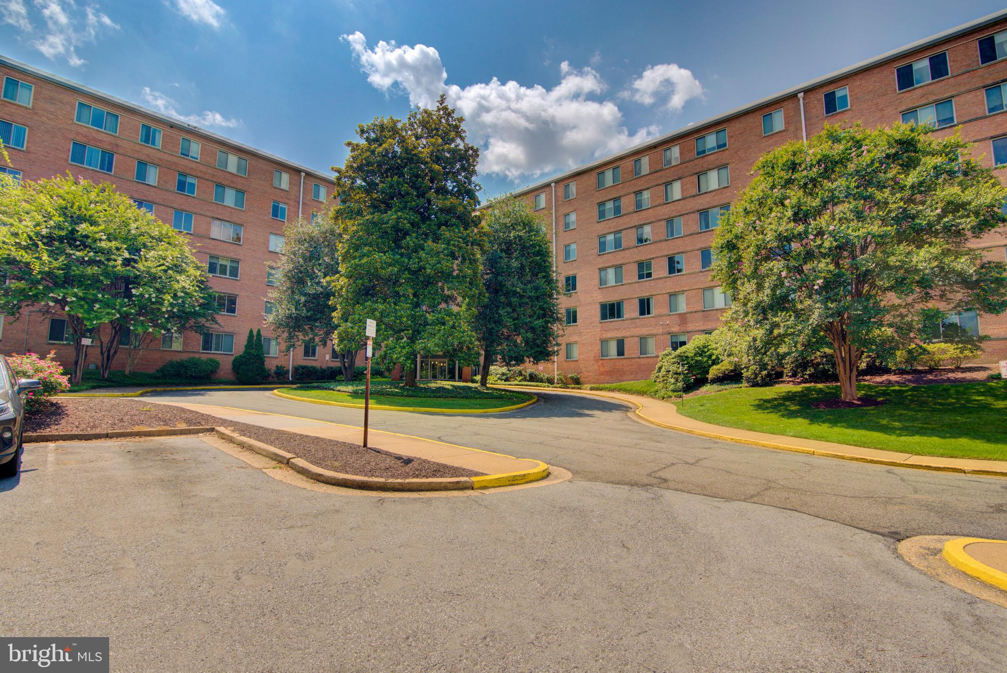 3000 SPOUT RUN PKWY PARKWAY A303