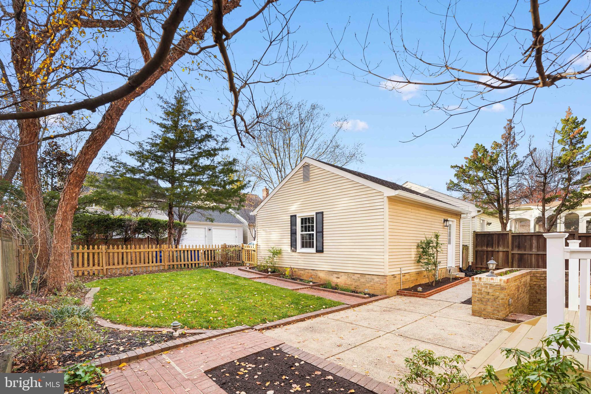 34 N GARFIELD STREET