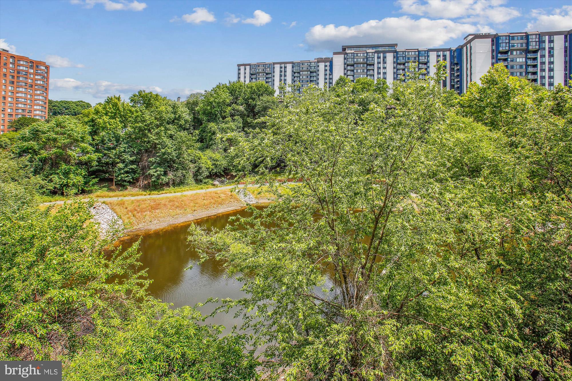 4550 Strutfield #2107