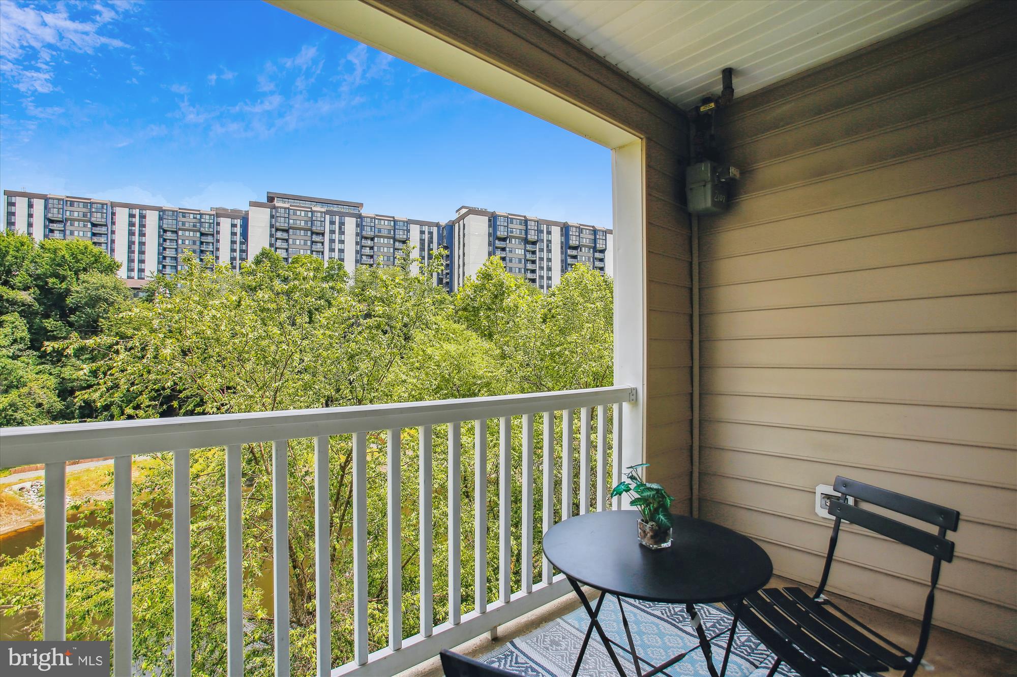 4550 Strutfield #2107