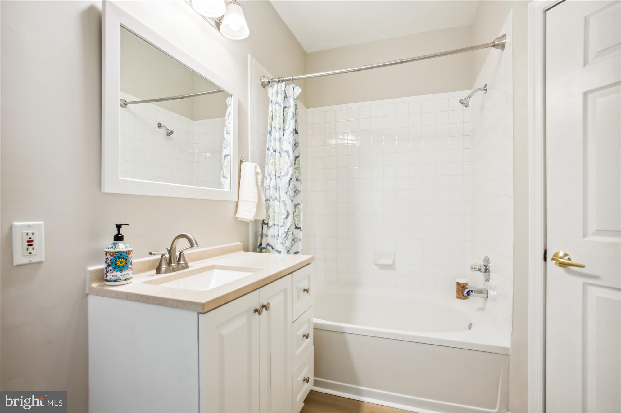 4550 Strutfield #2107