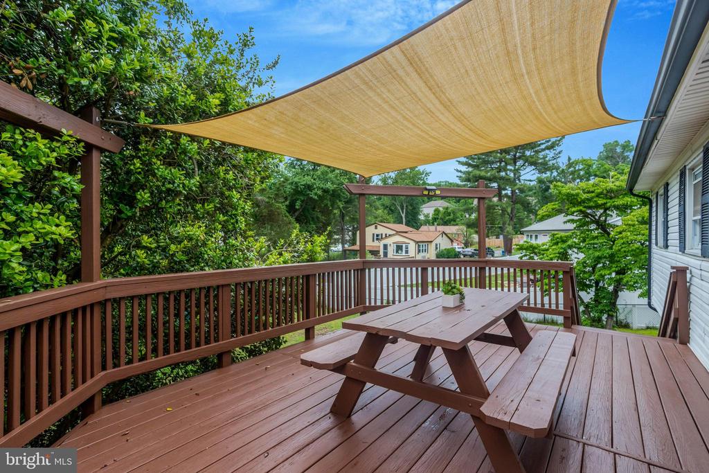 6434 CARRIAGE DRIVE