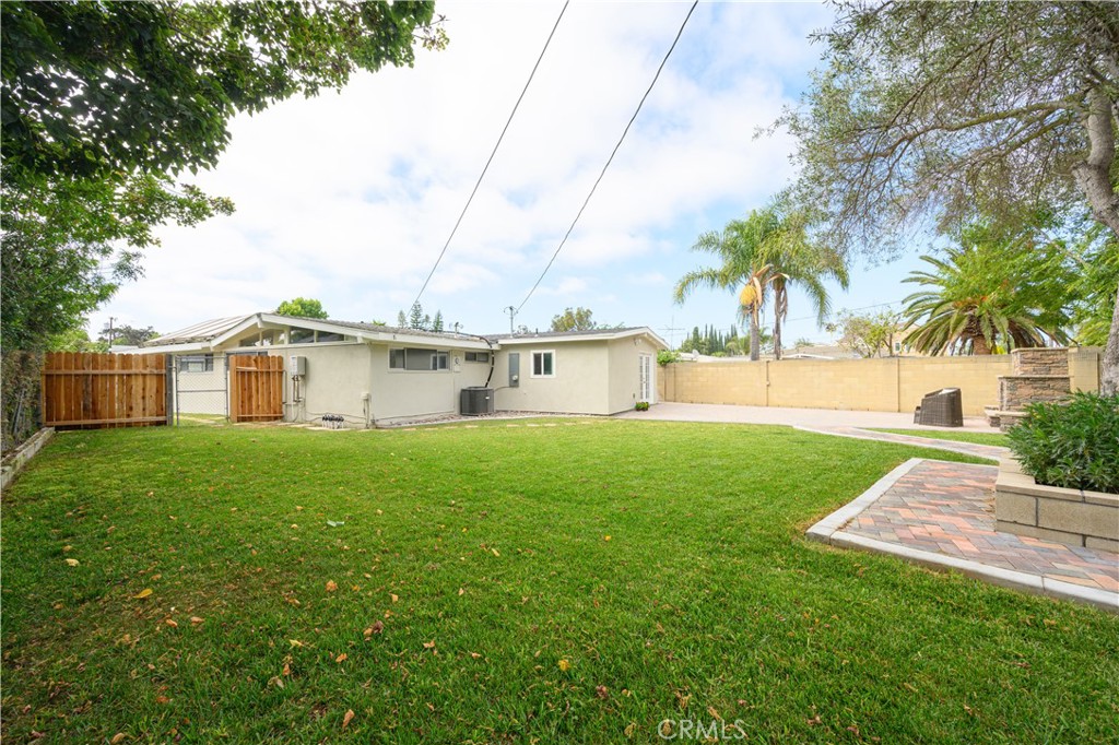 2608 Willo Lane