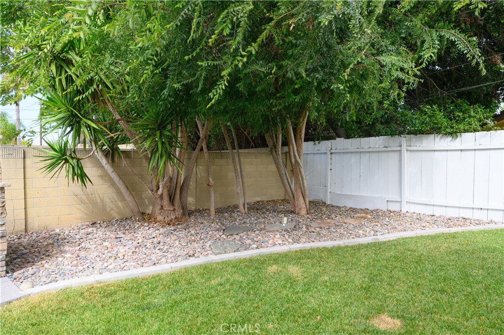 2608 Willo Lane