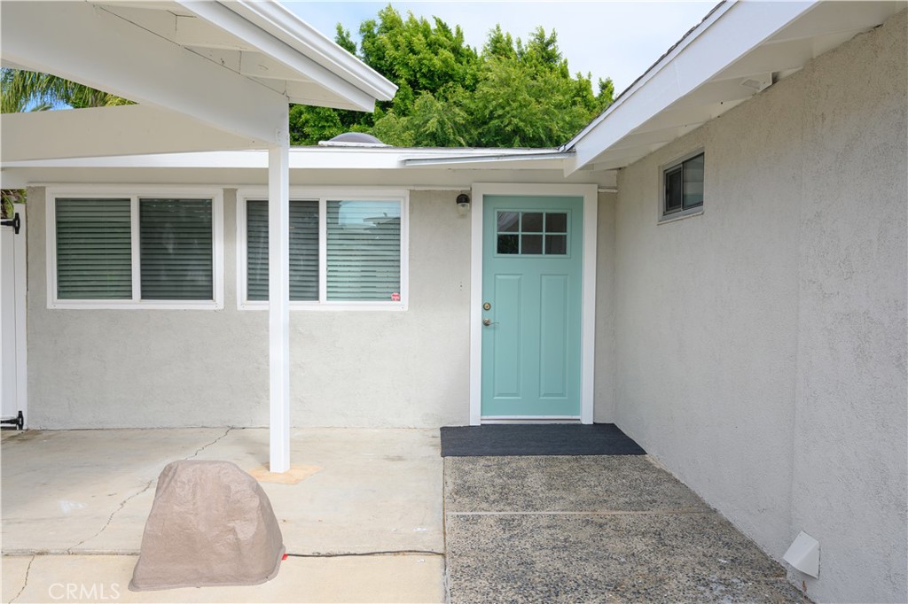 2608 Willo Lane