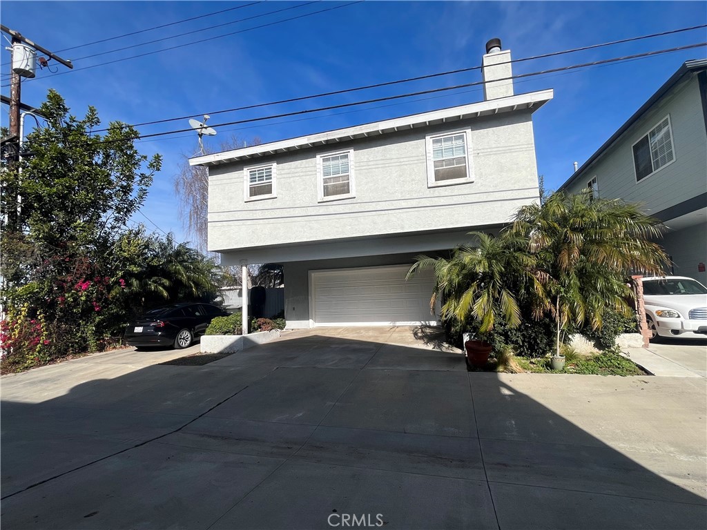 263 Knox Street B
