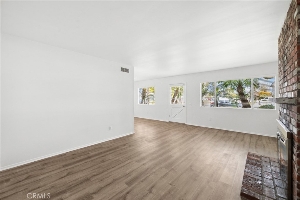 375 Woodland Place A