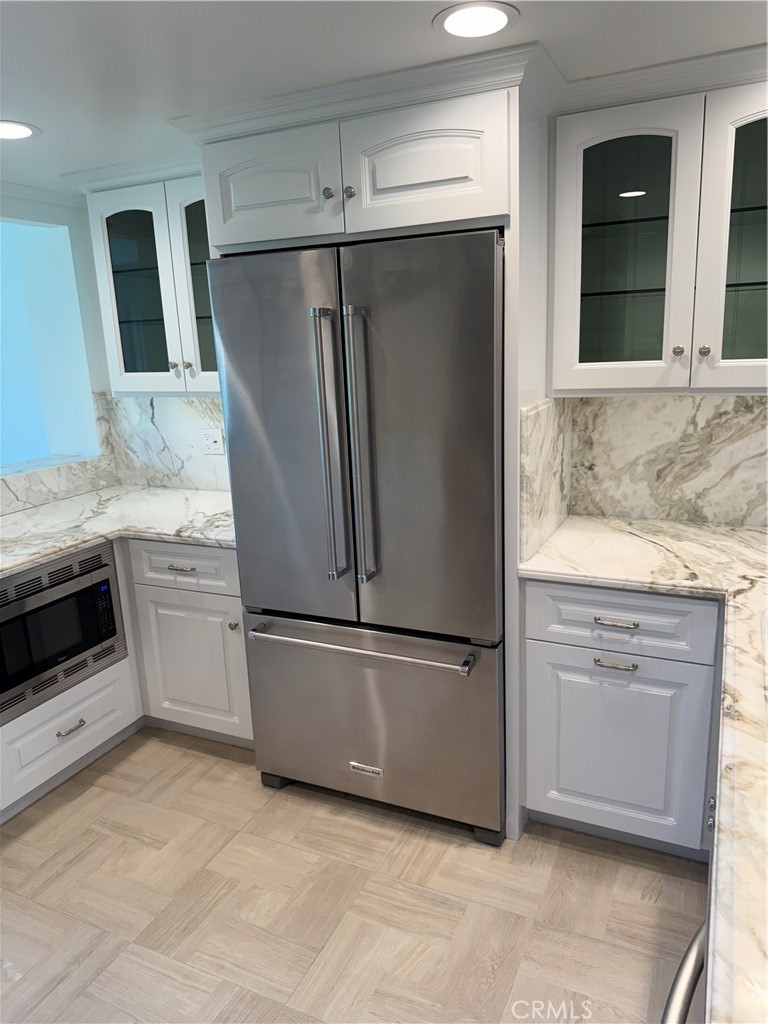 17 Sea Island Drive