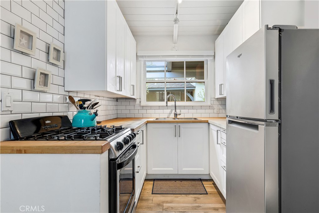 304 Dahlia Place