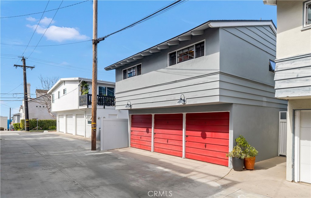 304 Dahlia Place