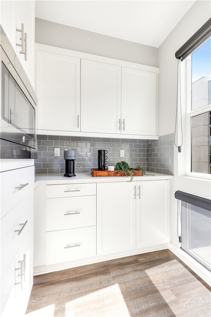 1523 Sullivan Avenue