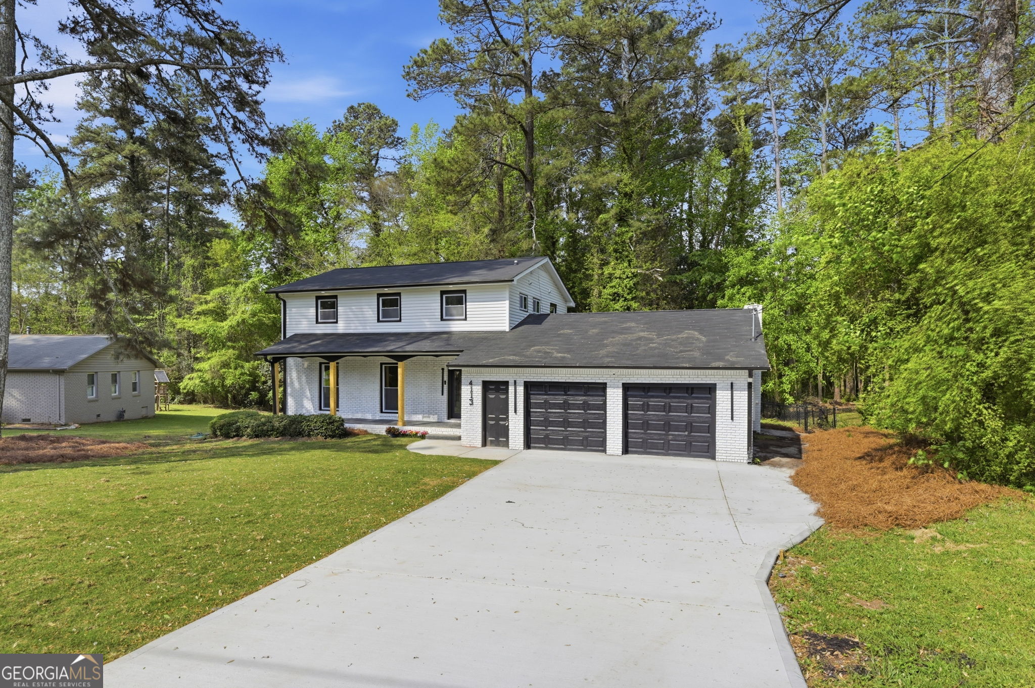 4113 Radcliffe Court